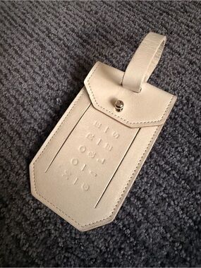 Moore & Giles Cream Leather Luggage Tag